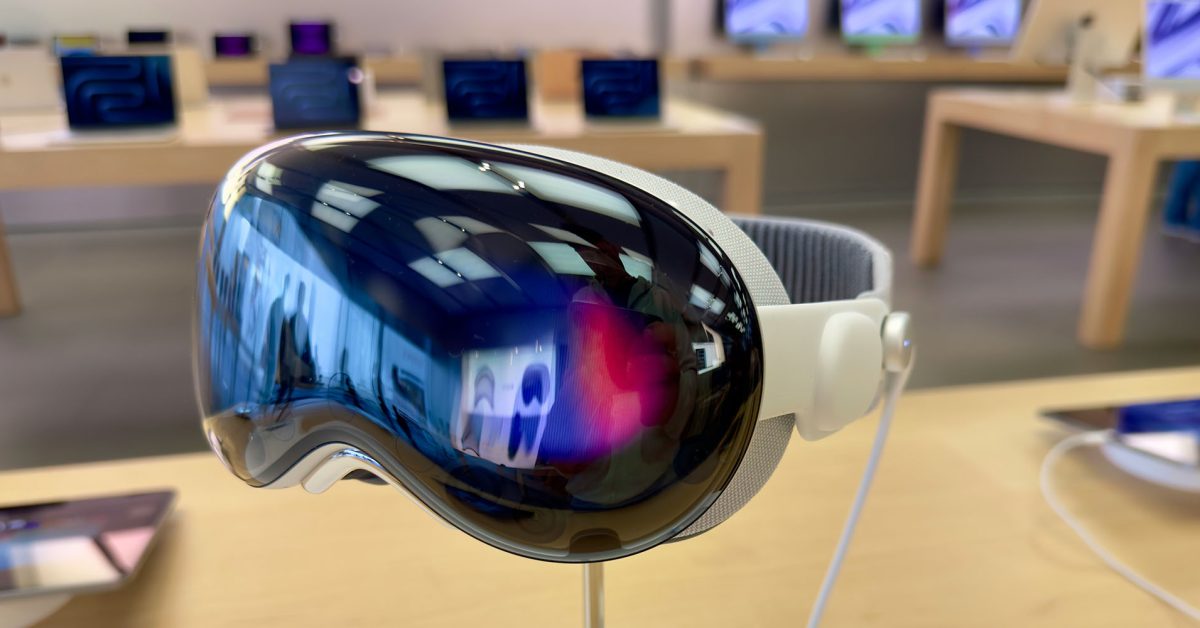Apple Vision Pro 2 выйдет в этом году: новый ремешок и более мощный чип"