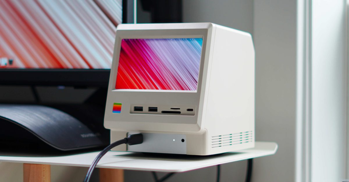 Этот док превращает Mac mini в ретро-классику от Apple"